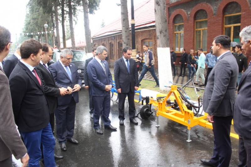 Приор Лизинг познакомил фермеров с современной техникой садоводства