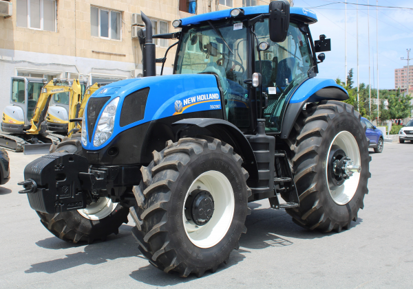 New Holland T6090