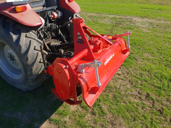 Minos Agri T-SR2100